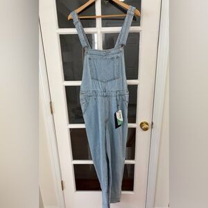 Levi’s Premium Denim Bib Baggy Tapered Overalls - Size M - NWT